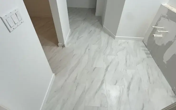 Marble-look porcelain tile flooring in Sarasota FL